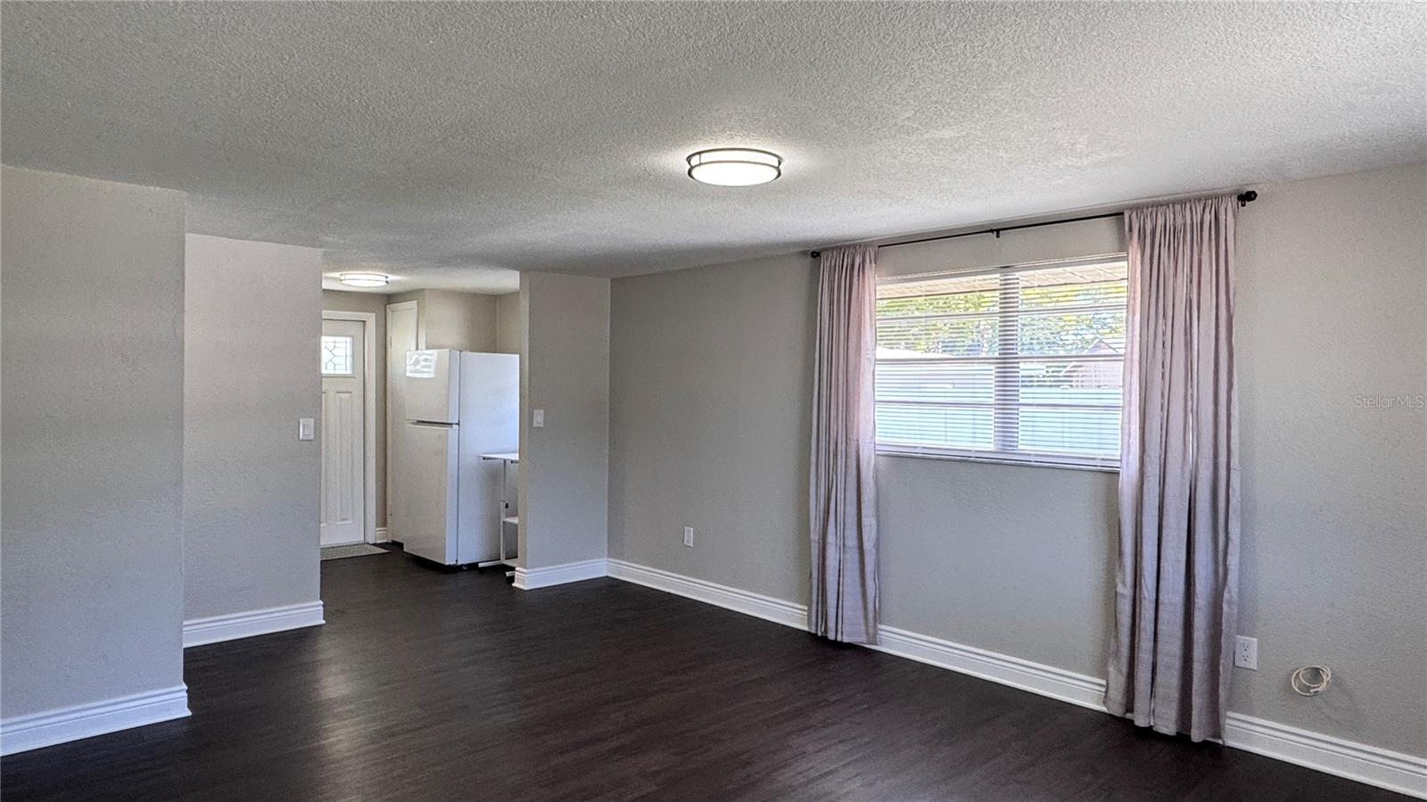 Image 7 of 26 For 6810 Thomas Circle