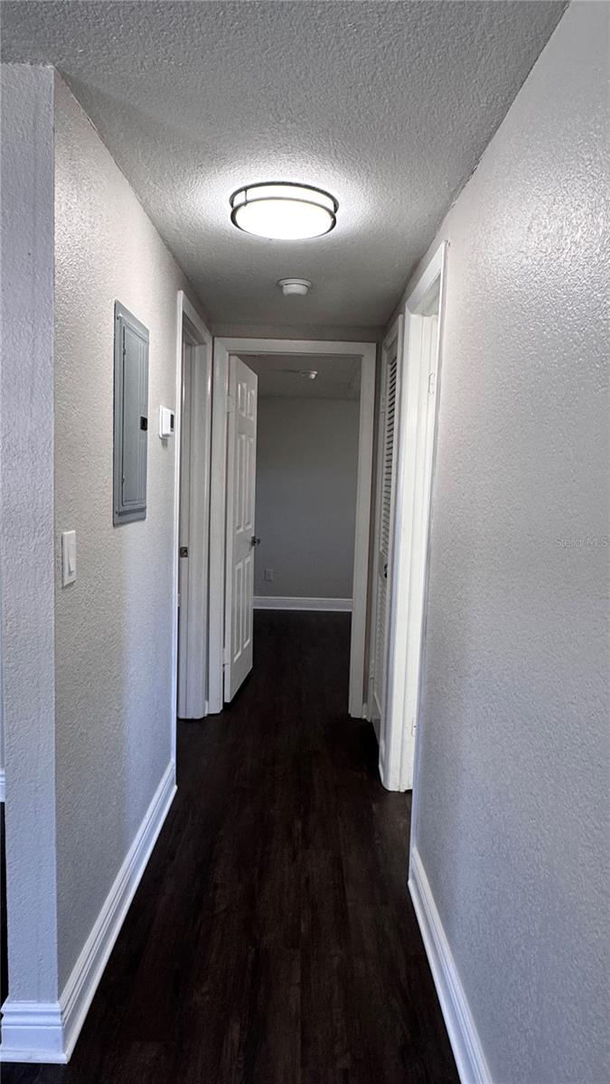 Image 9 of 26 For 6810 Thomas Circle