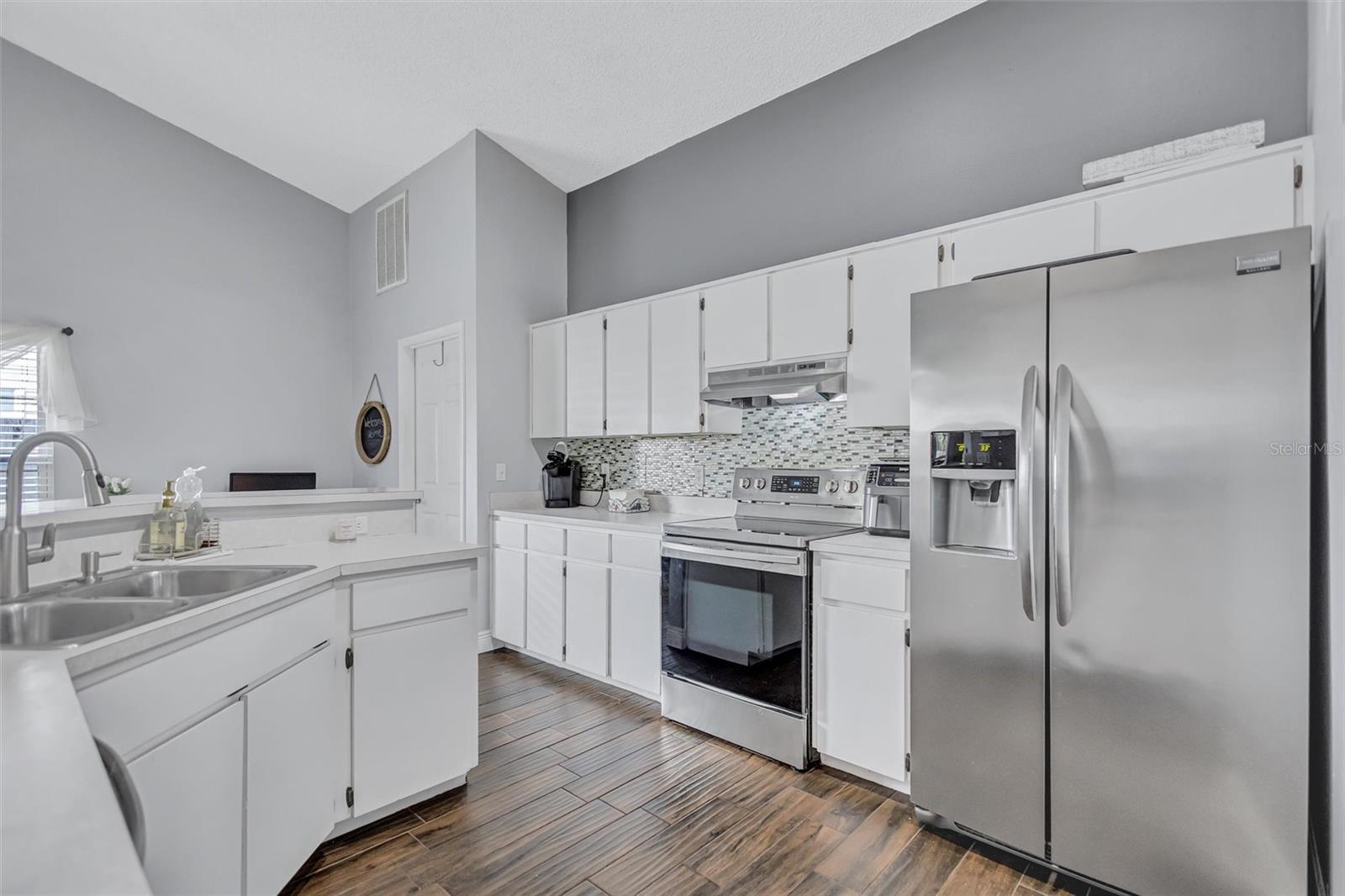 Image 14 of 46 For 1640 Countrywood Street