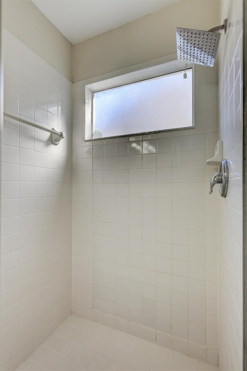 Image 28 of 46 For 1640 Countrywood Street