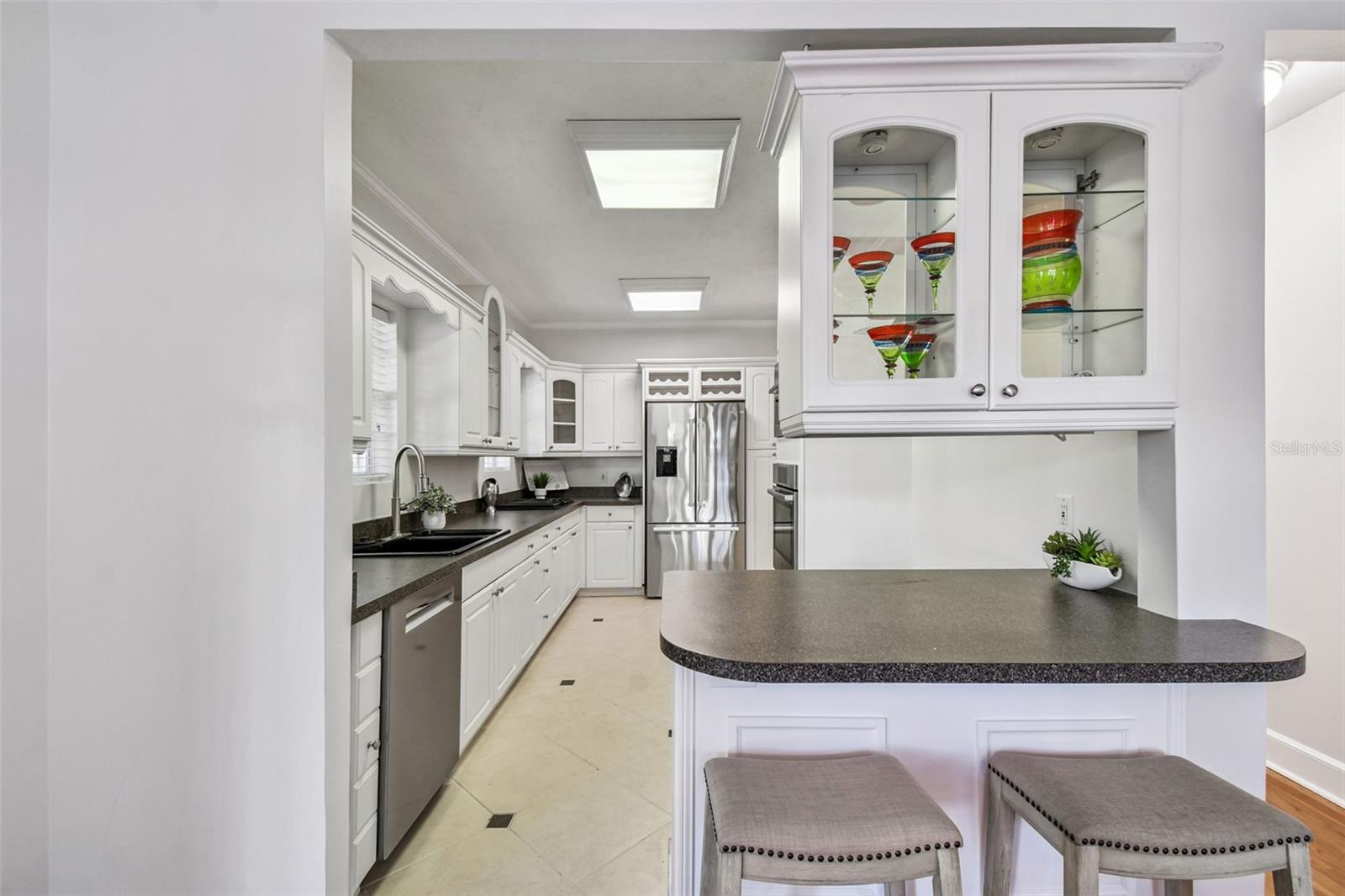 Image 16 of 42 For 2908 San Isidro Street