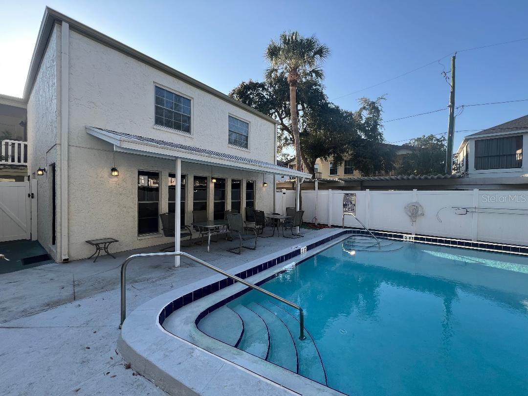 Image 12 of 13 For 4611 North B Street 125