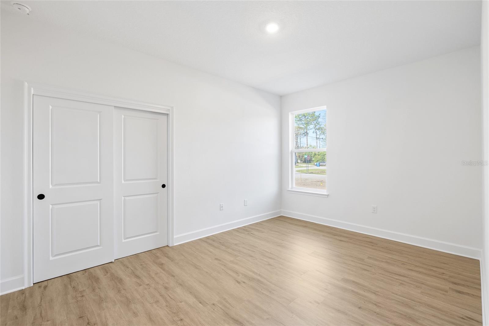 Image 27 of 45 For 9243 Gibralter Street