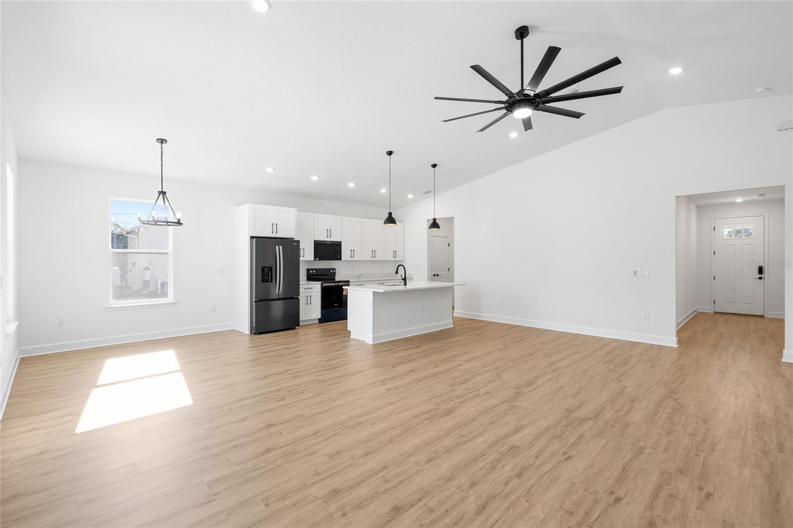 Image 7 of 45 For 9243 Gibralter Street