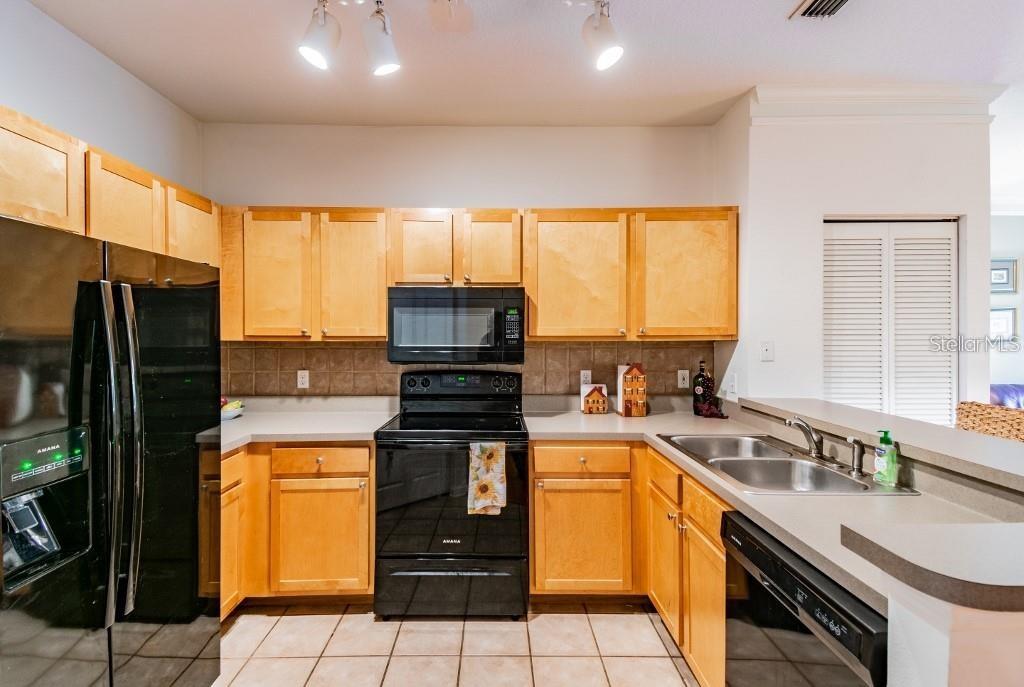 Image 19 of 21 For 4207 Dale Mabry Highway 10103