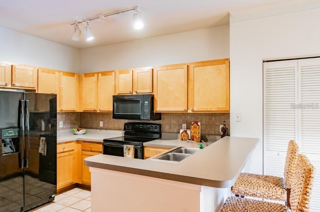 Image 20 of 21 For 4207 Dale Mabry Highway 10103