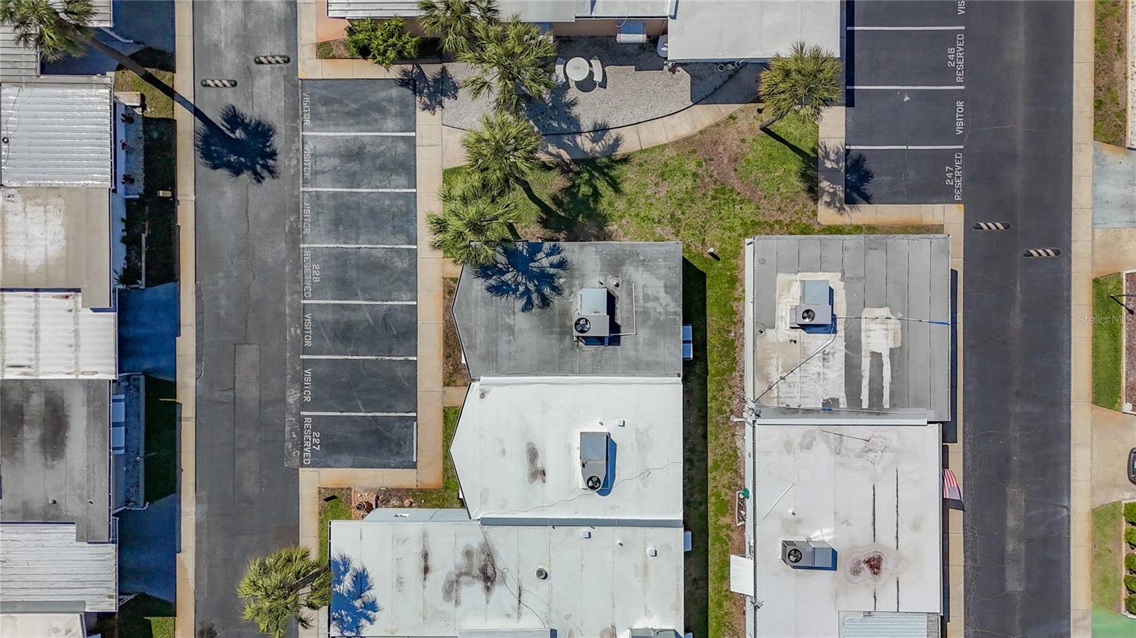 Image 24 of 27 For 250 Rosery Road Nw 228