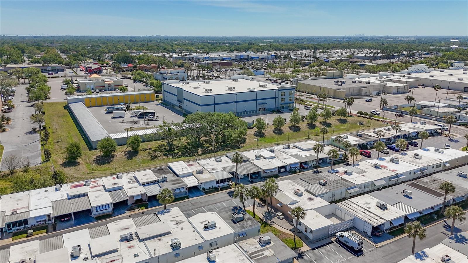 Image 26 of 27 For 250 Rosery Road Nw 228