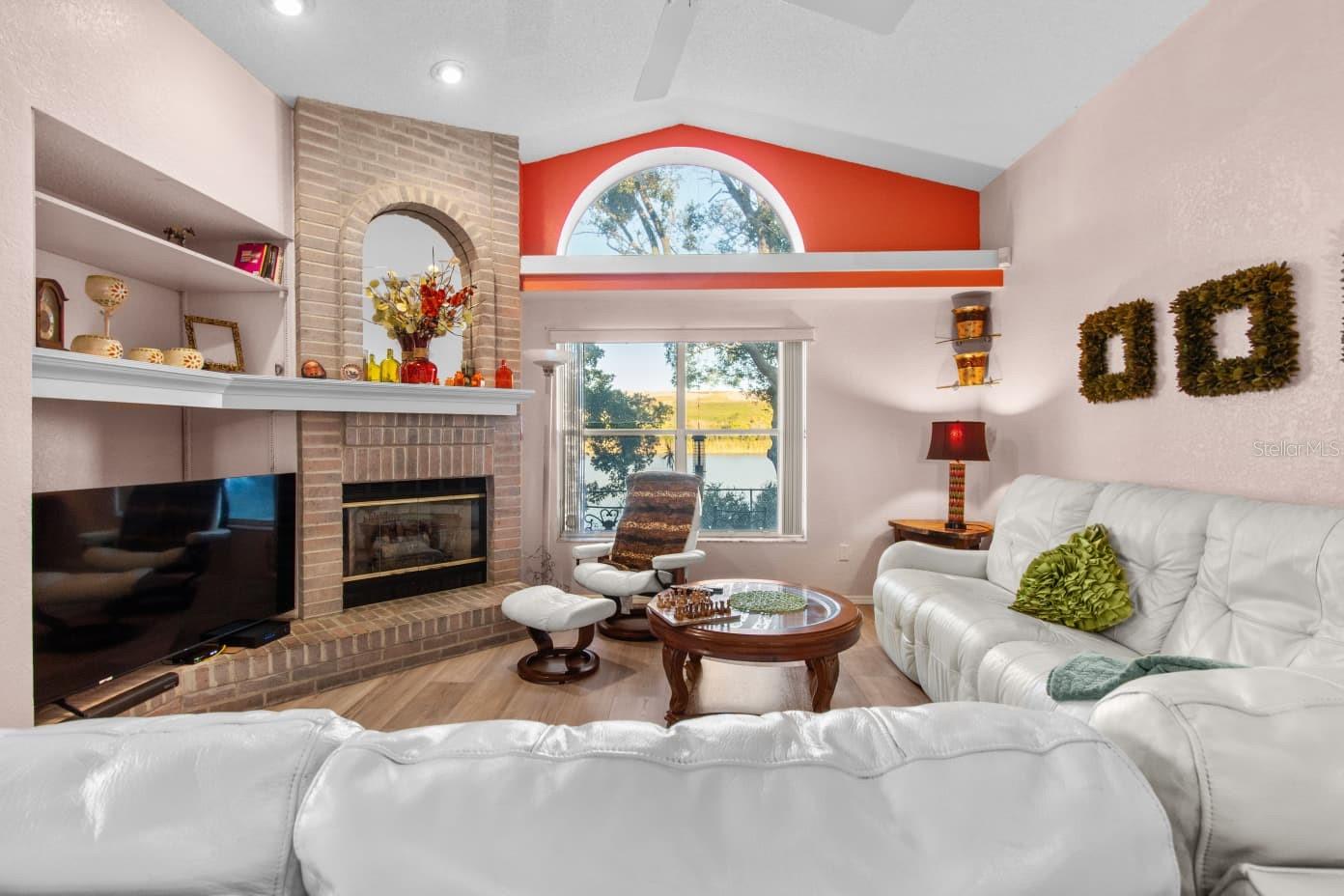 Image 23 of 46 For 10431 36th  