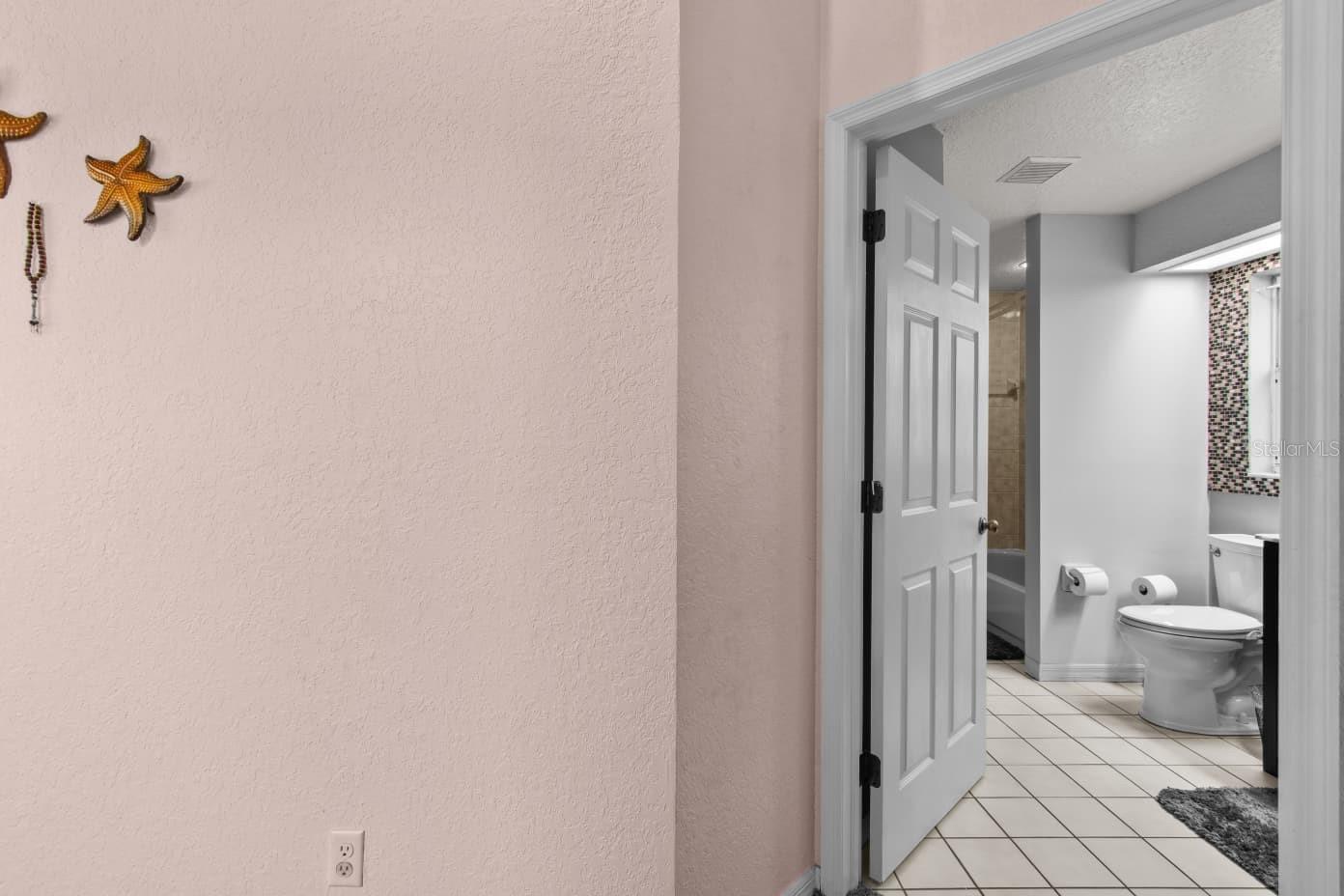 Image 7 of 46 For 10431 36th  