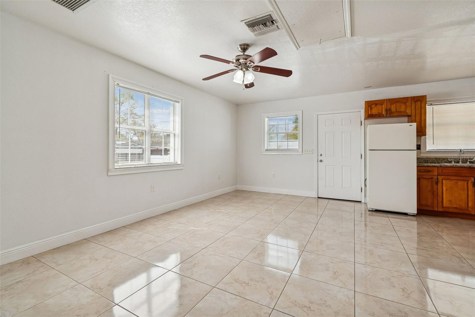 Image 10 of 23 For 1705 Norfolk Street