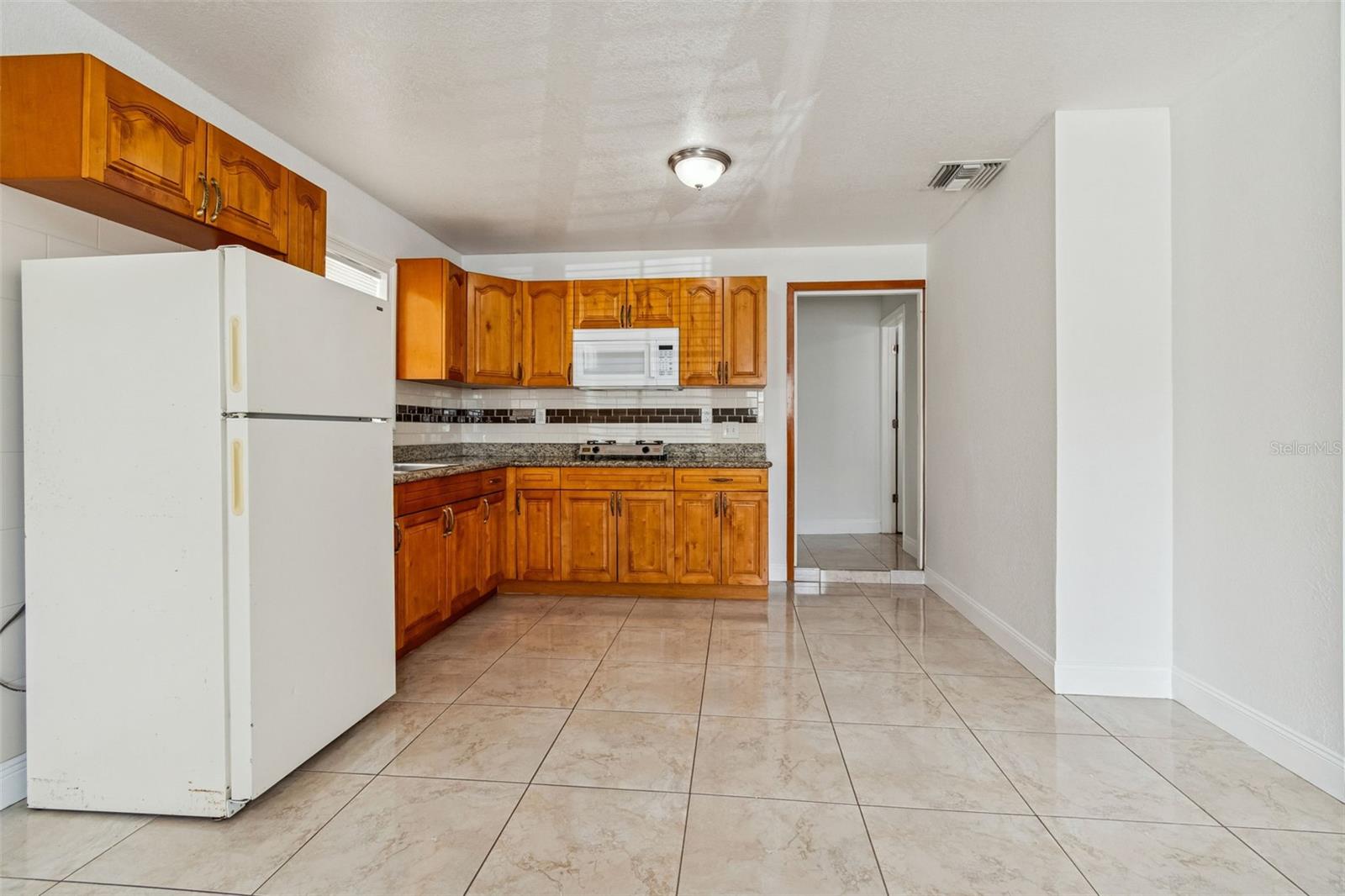 Image 13 of 23 For 1705 Norfolk Street