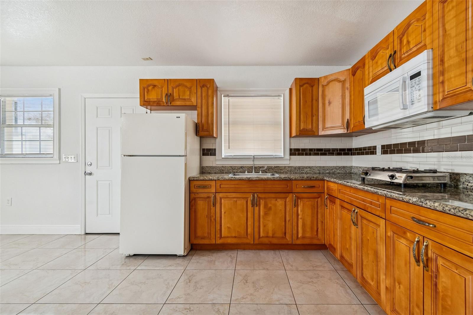 Image 18 of 23 For 1705 Norfolk Street