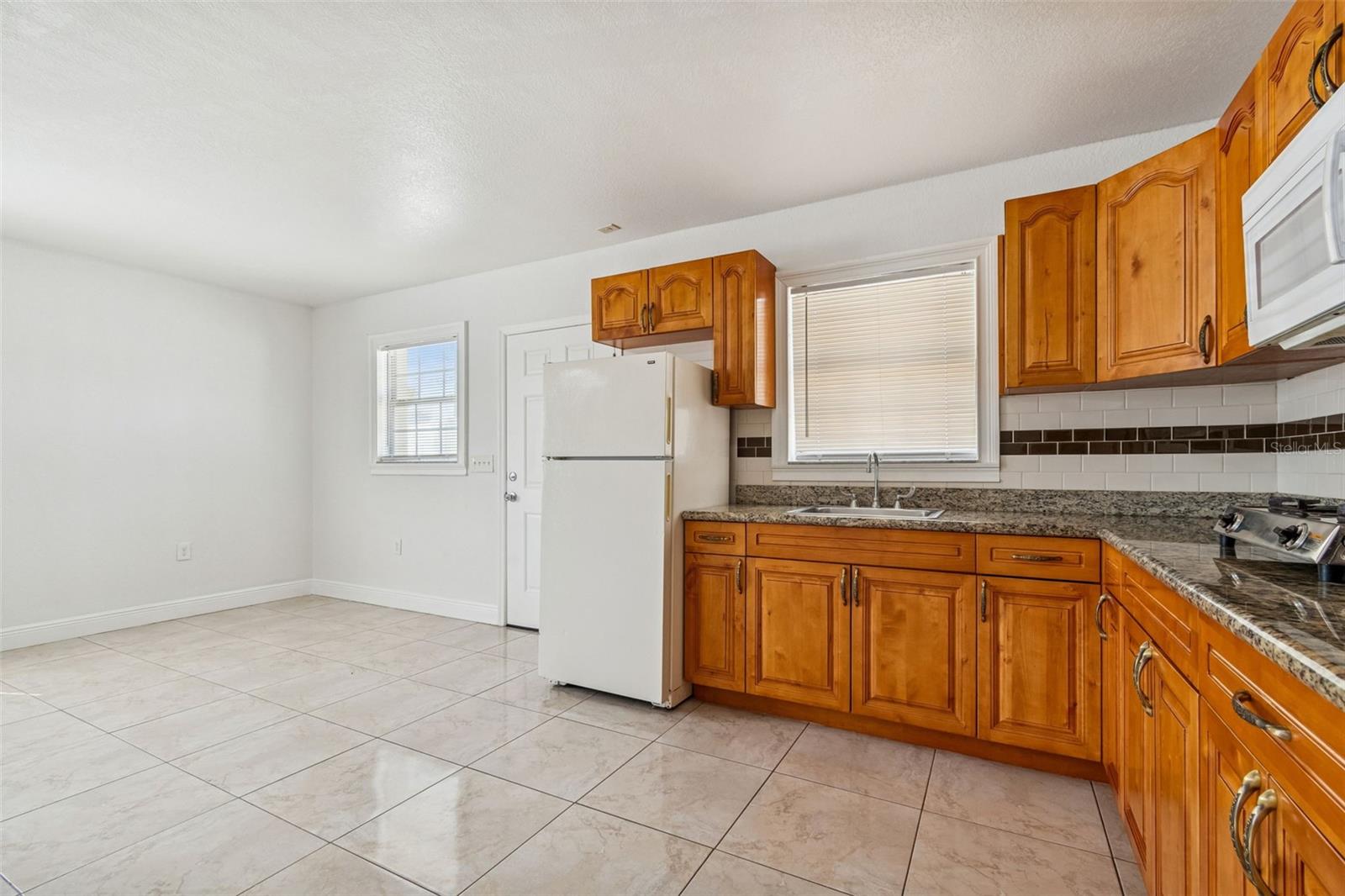 Image 19 of 23 For 1705 Norfolk Street