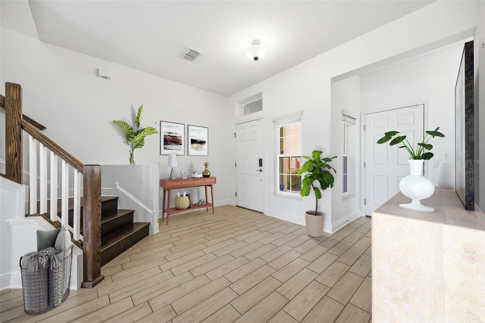 Image 3 of 37 For 11539 Crowned Sparrow Lane