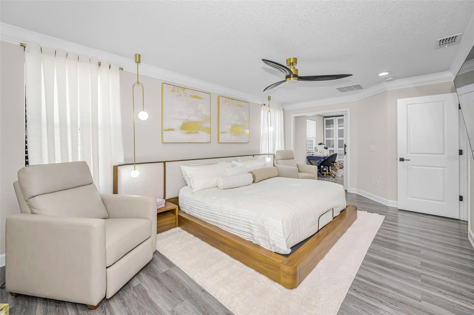 Image 34 of 89 For 11922 Frost Aster Drive