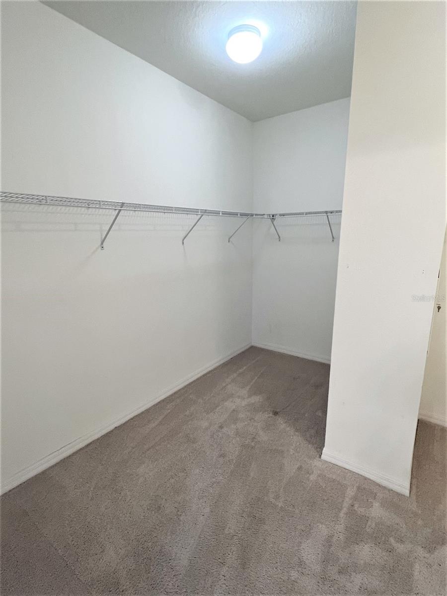 Image 21 of 42 For 14321 Azalea Pond Court