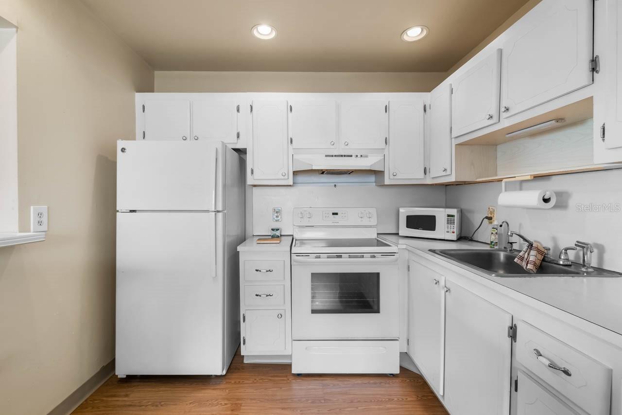 Image 16 of 33 For 1801 Bedford Lane 30