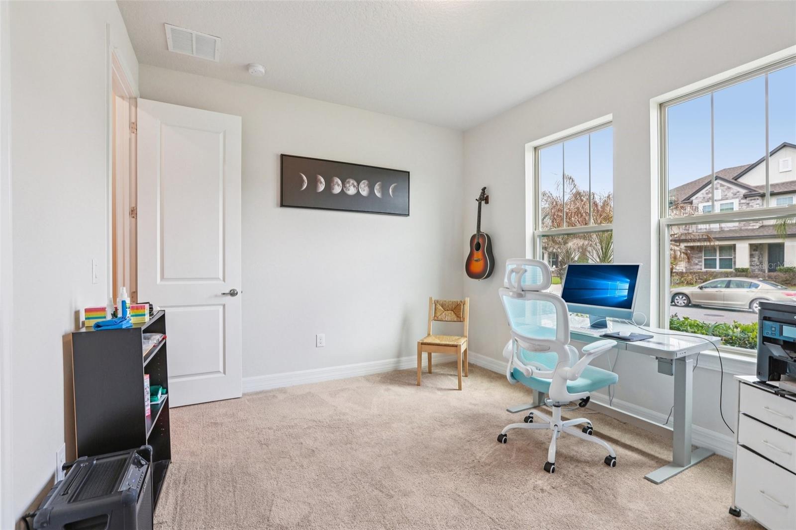 Listing photo id 24 for 19246 Briarbrook Drive