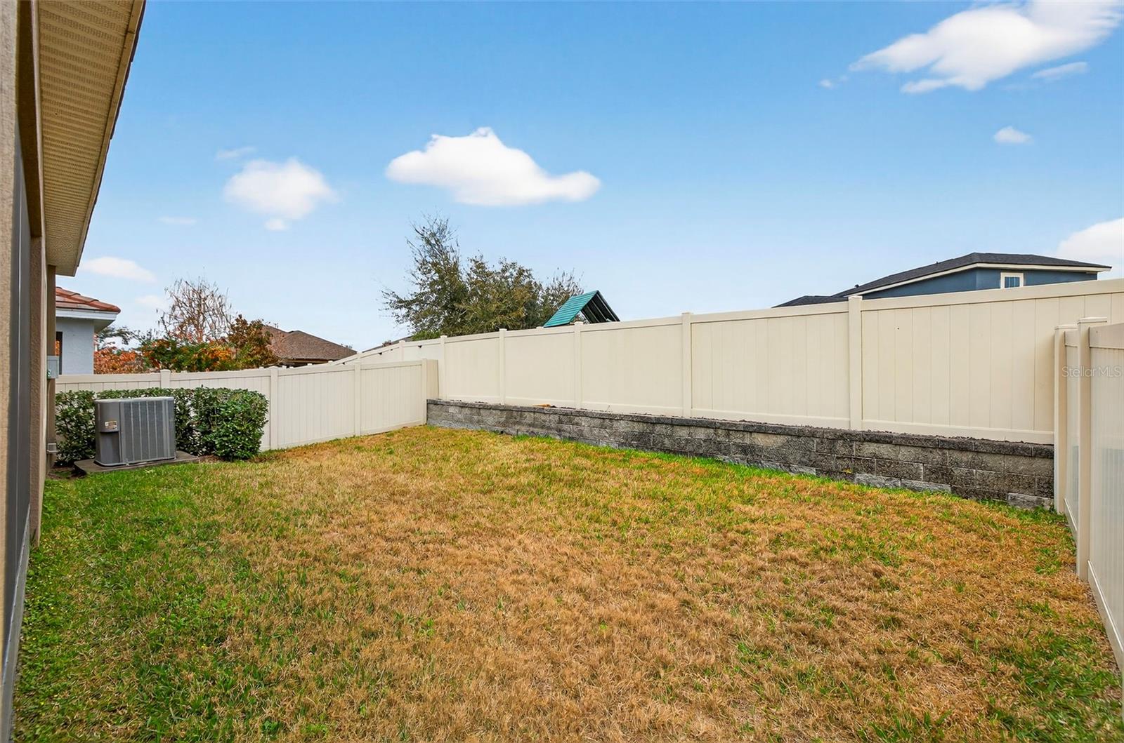 Image 25 of 30 For 1012 Oliveto Verdi Court