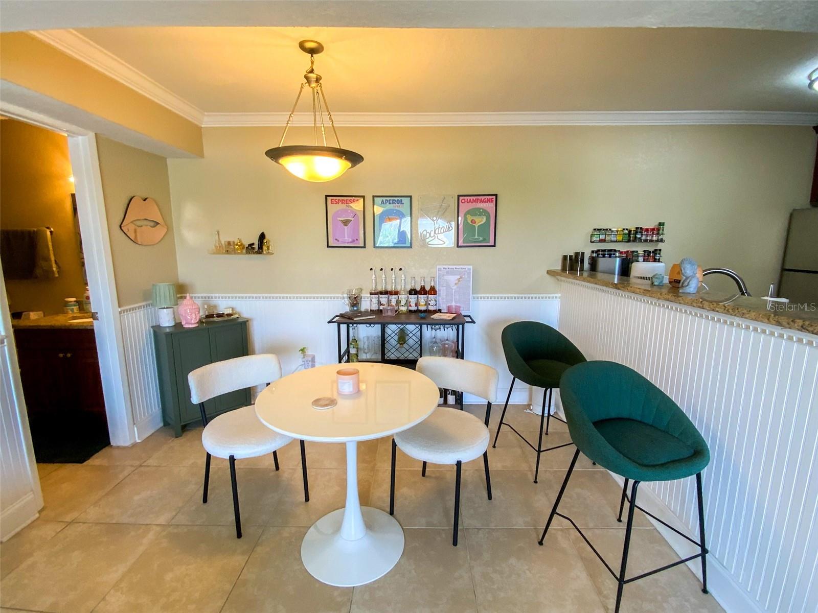 Image 11 of 23 For 455 Alt 19 S 246