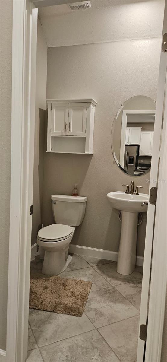 Image 12 of 34 For 6220 Windship Court