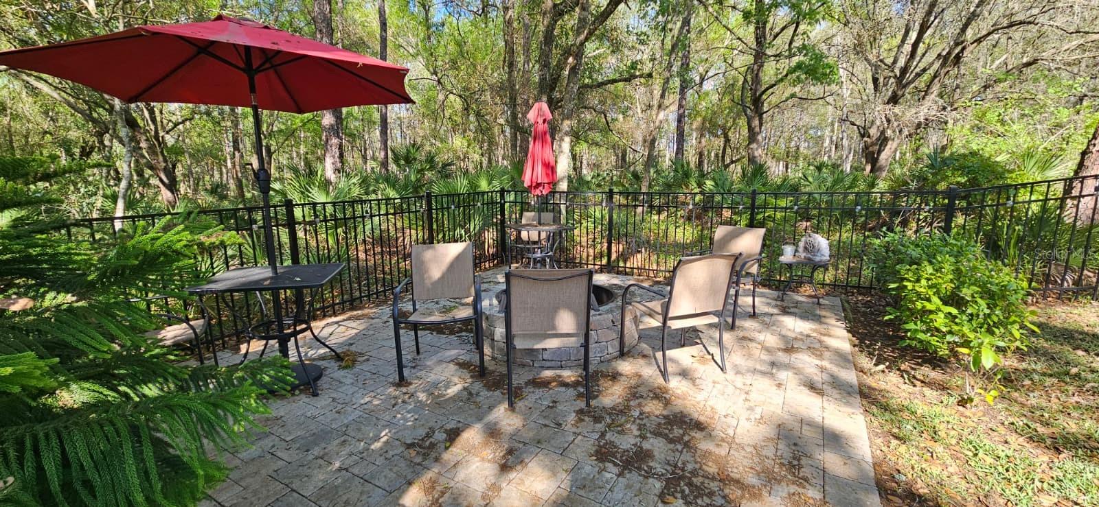 Image 15 of 34 For 6220 Windship Court