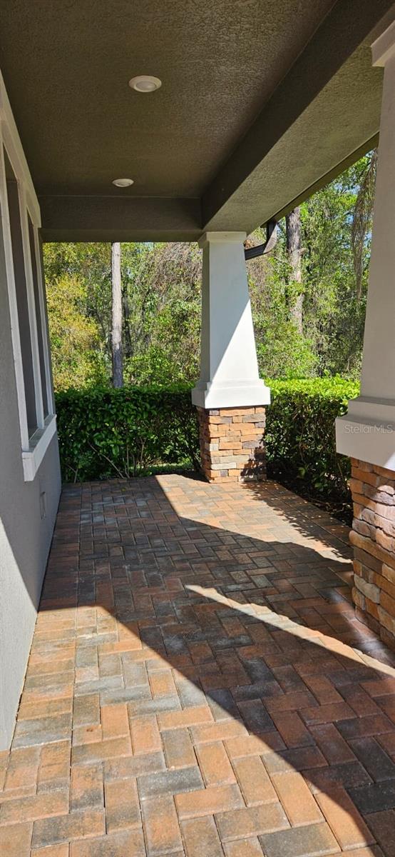 Image 18 of 34 For 6220 Windship Court