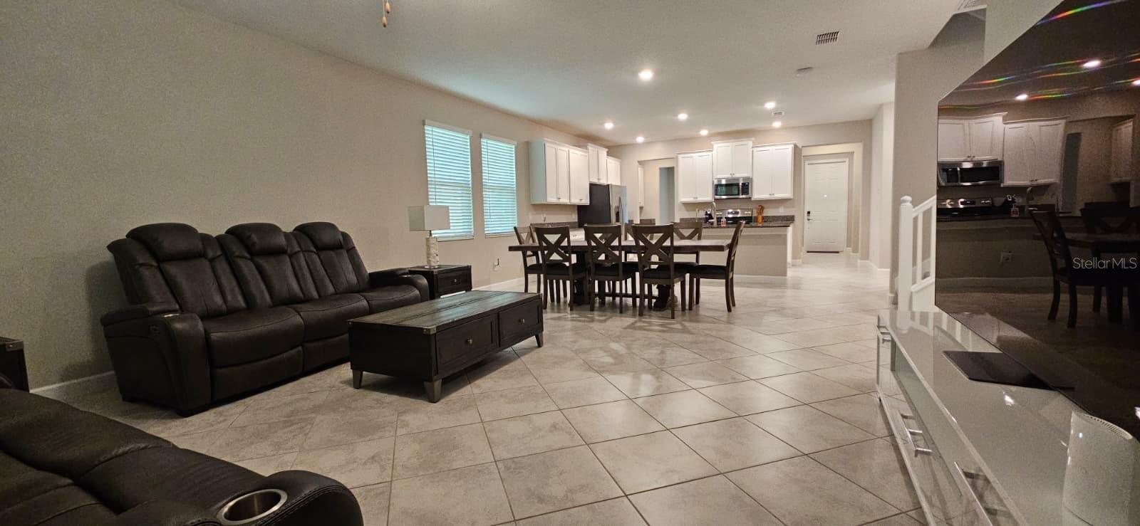 Image 6 of 34 For 6220 Windship Court