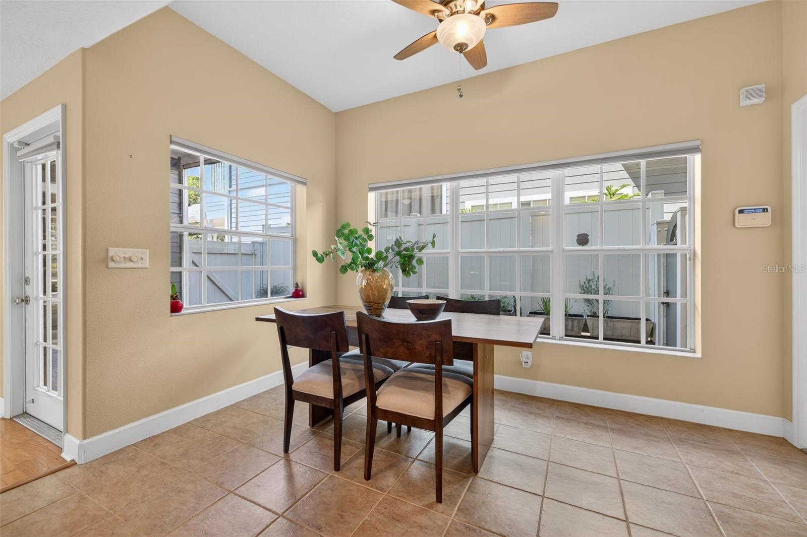 Image 12 of 47 For 603 24th Avenue N