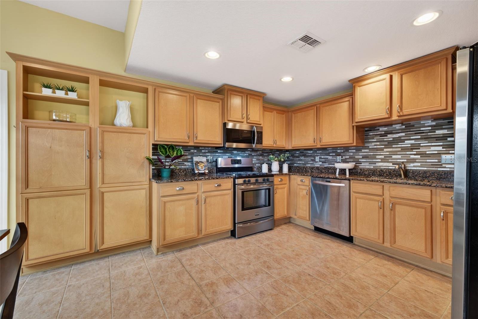 Image 14 of 47 For 603 24th Avenue N