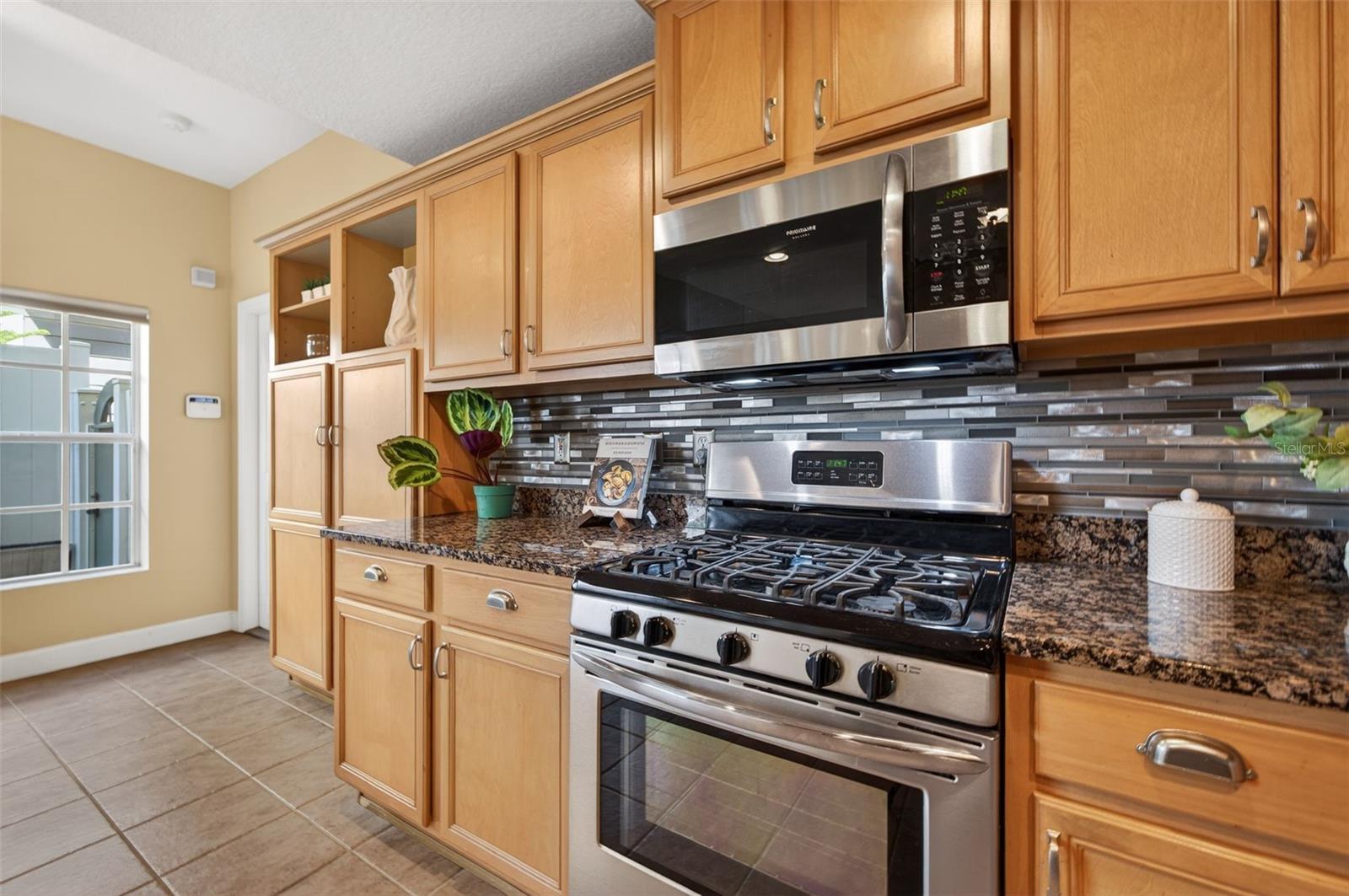 Image 16 of 47 For 603 24th Avenue N