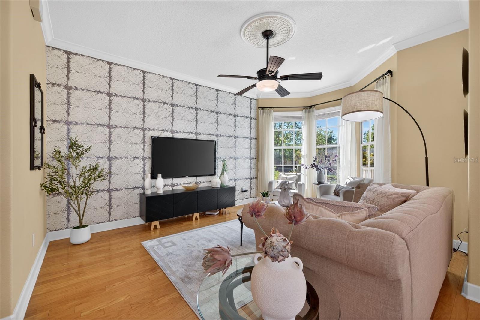 Image 2 of 47 For 603 24th Avenue N