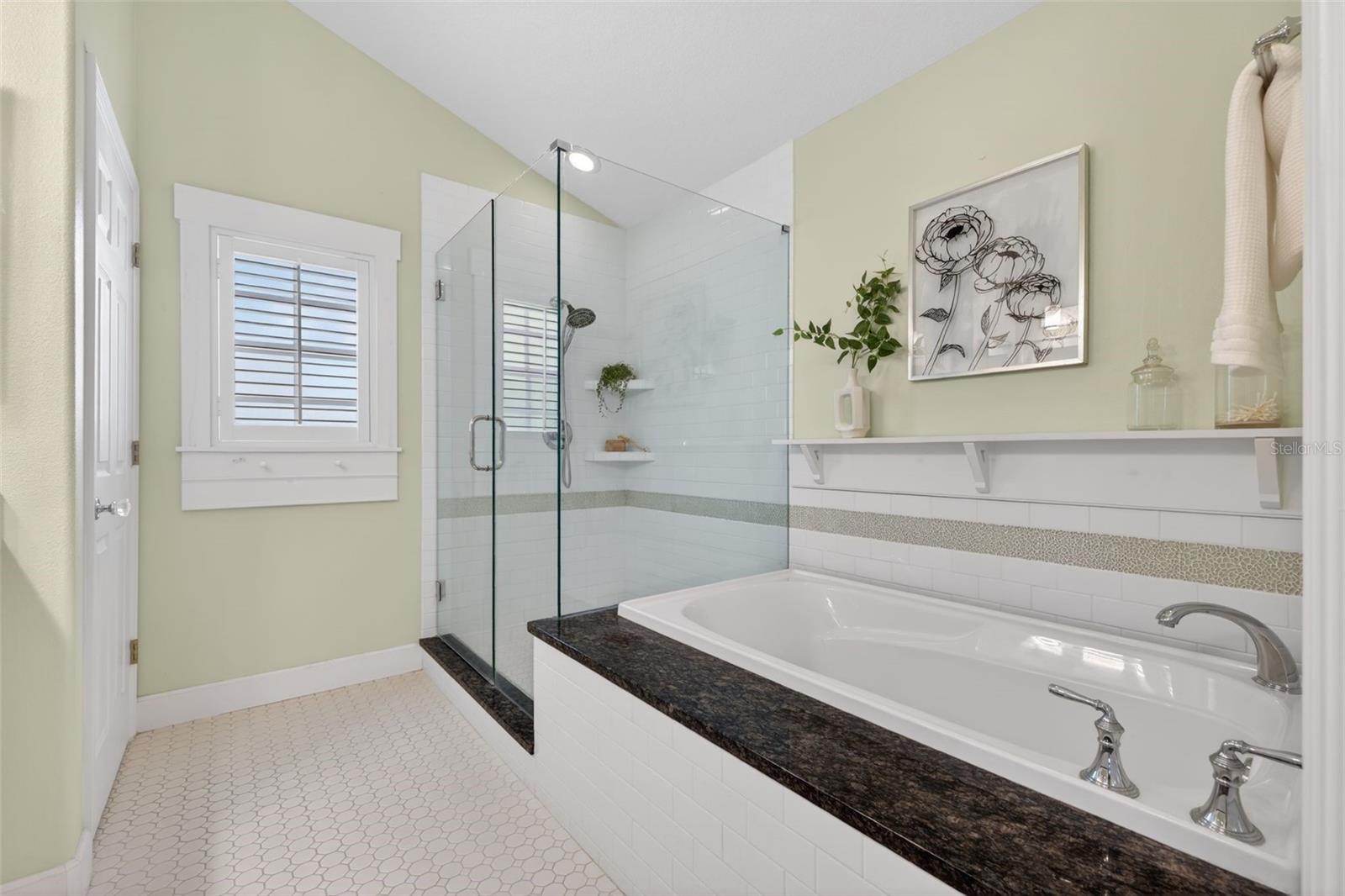 Image 30 of 47 For 603 24th Avenue N