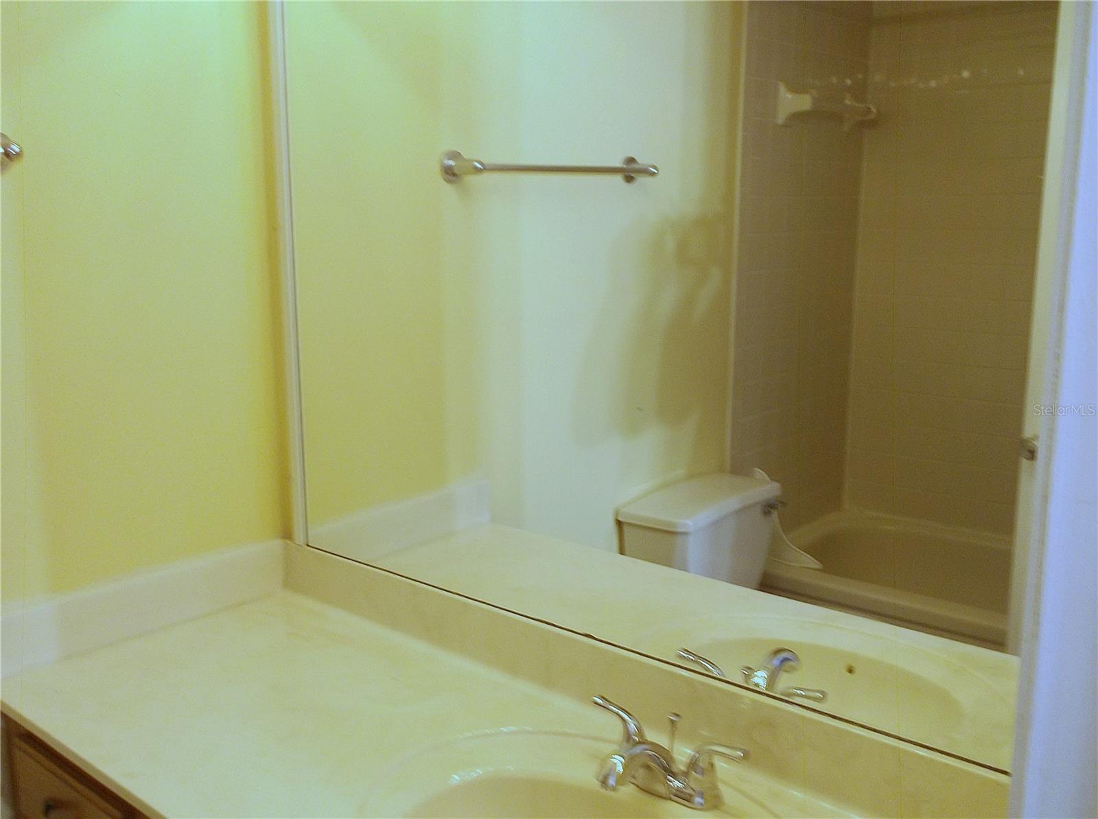 Image 18 of 43 For 9433 Harbor Greens Way 305