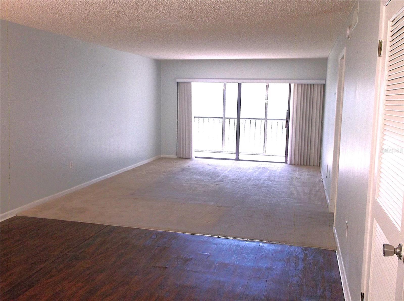 Image 5 of 43 For 9433 Harbor Greens Way 305