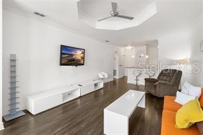 Image 15 of 35 For 2732 Via Murano  534