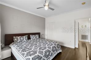 Image 18 of 35 For 2732 Via Murano  534