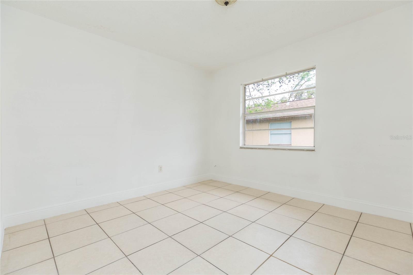 Image 8 of 15 For 8402 Mulberry Street