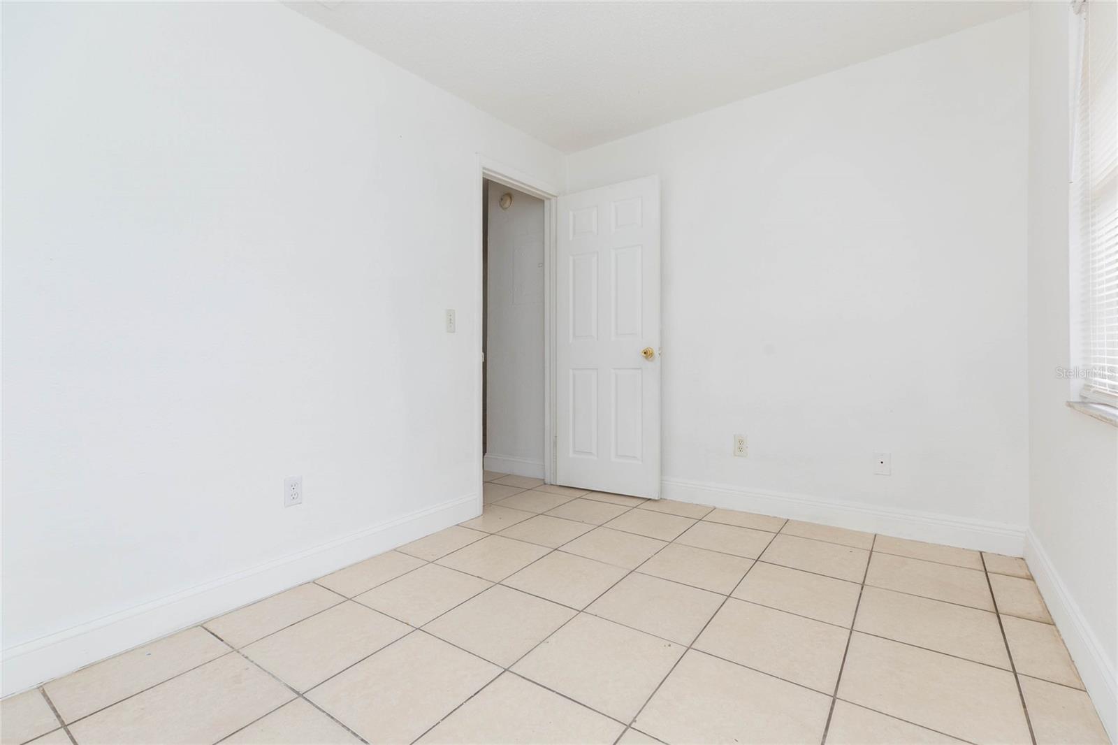 Image 9 of 15 For 8402 Mulberry Street