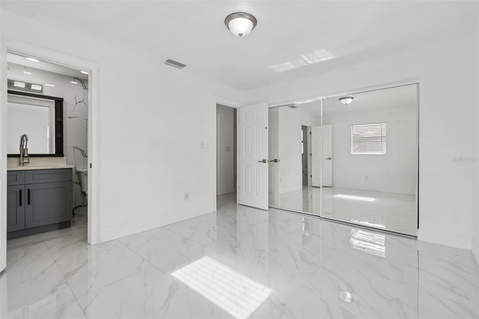 Image 16 of 35 For 5803 Tampa Shores Boulevard