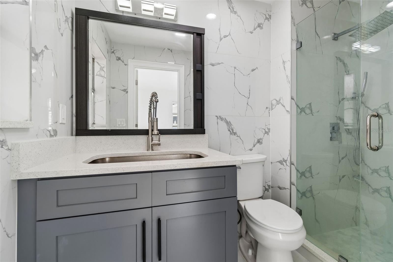 Image 18 of 35 For 5803 Tampa Shores Boulevard