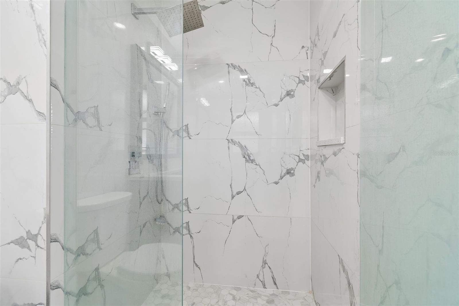 Image 20 of 35 For 5803 Tampa Shores Boulevard