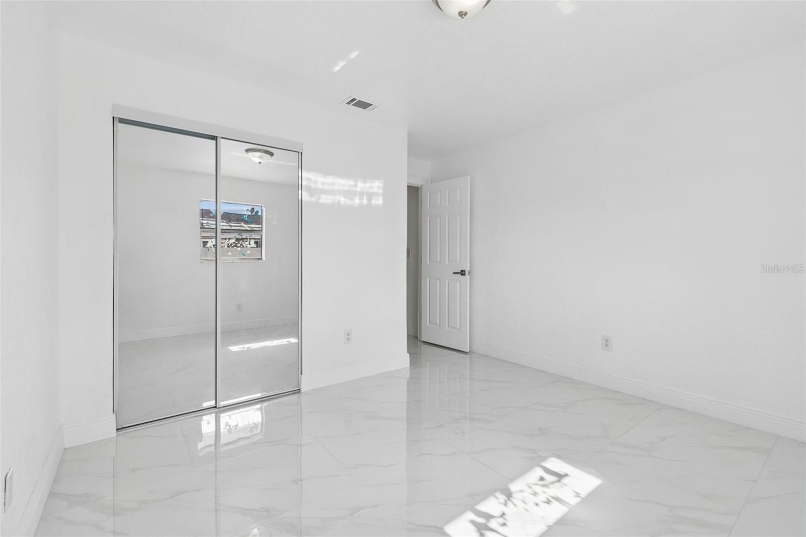 Image 28 of 35 For 5803 Tampa Shores Boulevard