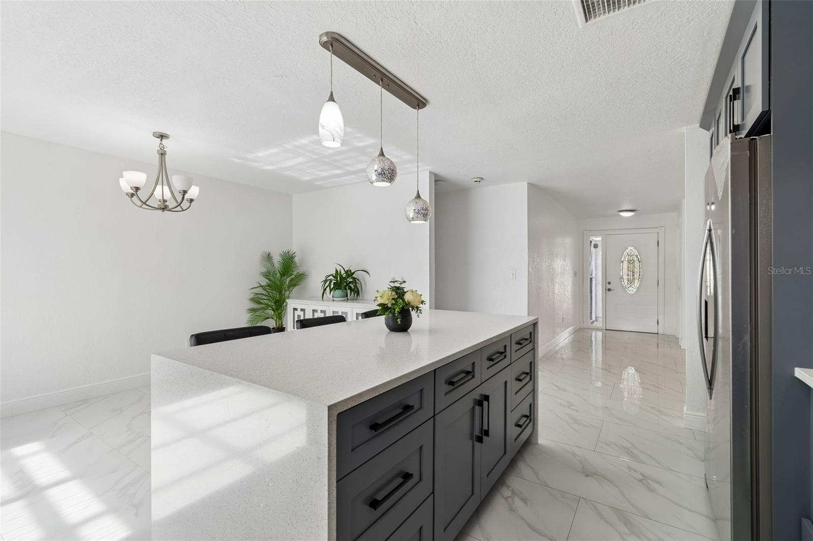 Image 7 of 35 For 5803 Tampa Shores Boulevard