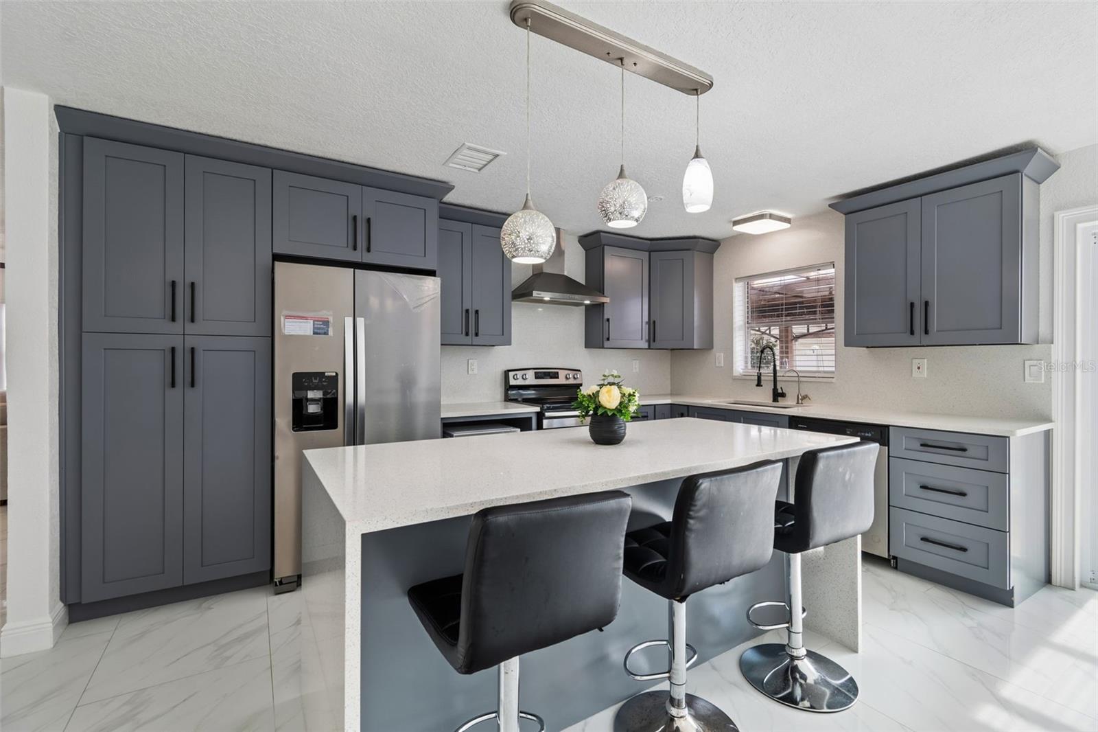 Image 8 of 35 For 5803 Tampa Shores Boulevard