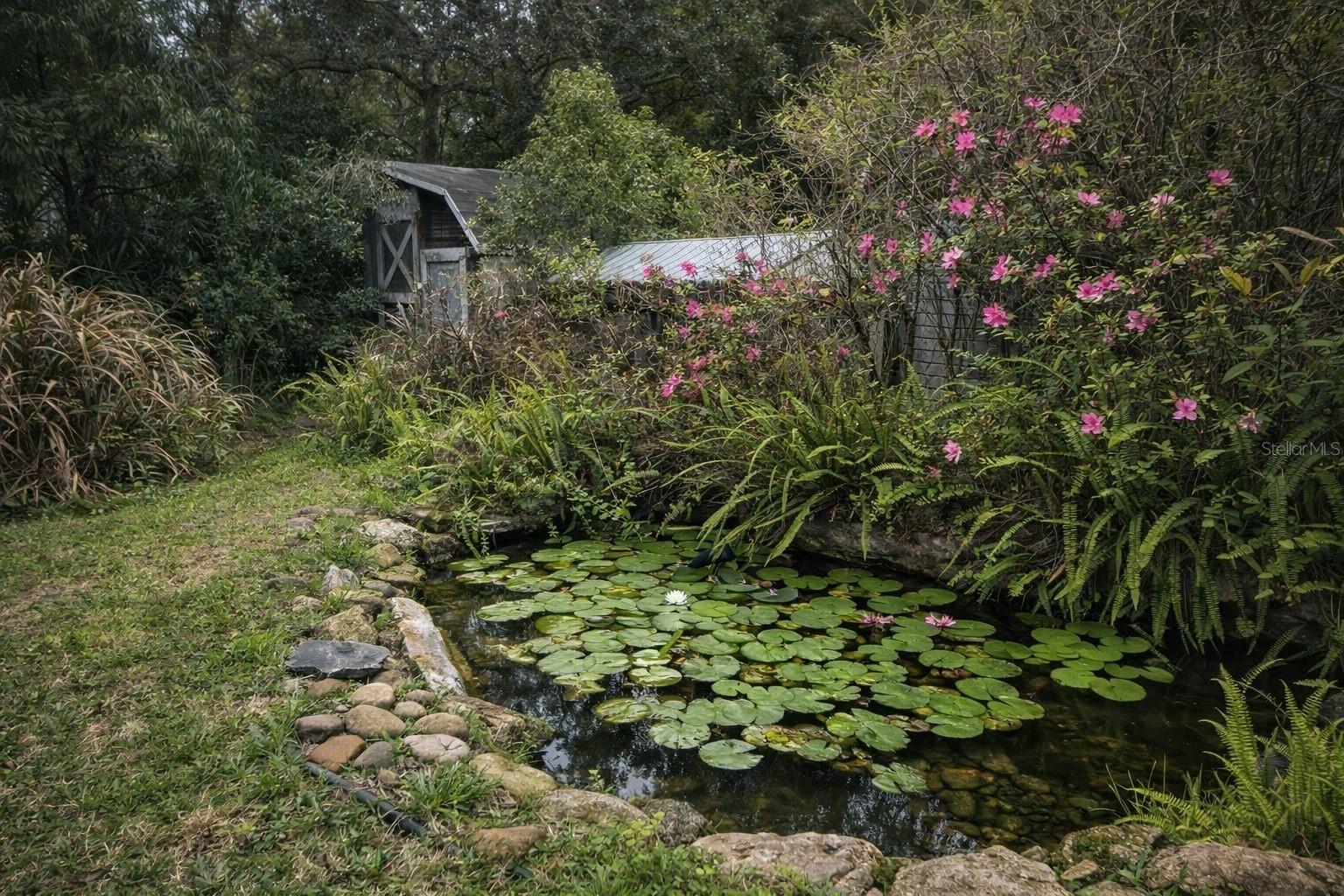 Listing photo id 1 for 2102 Kyra Drive