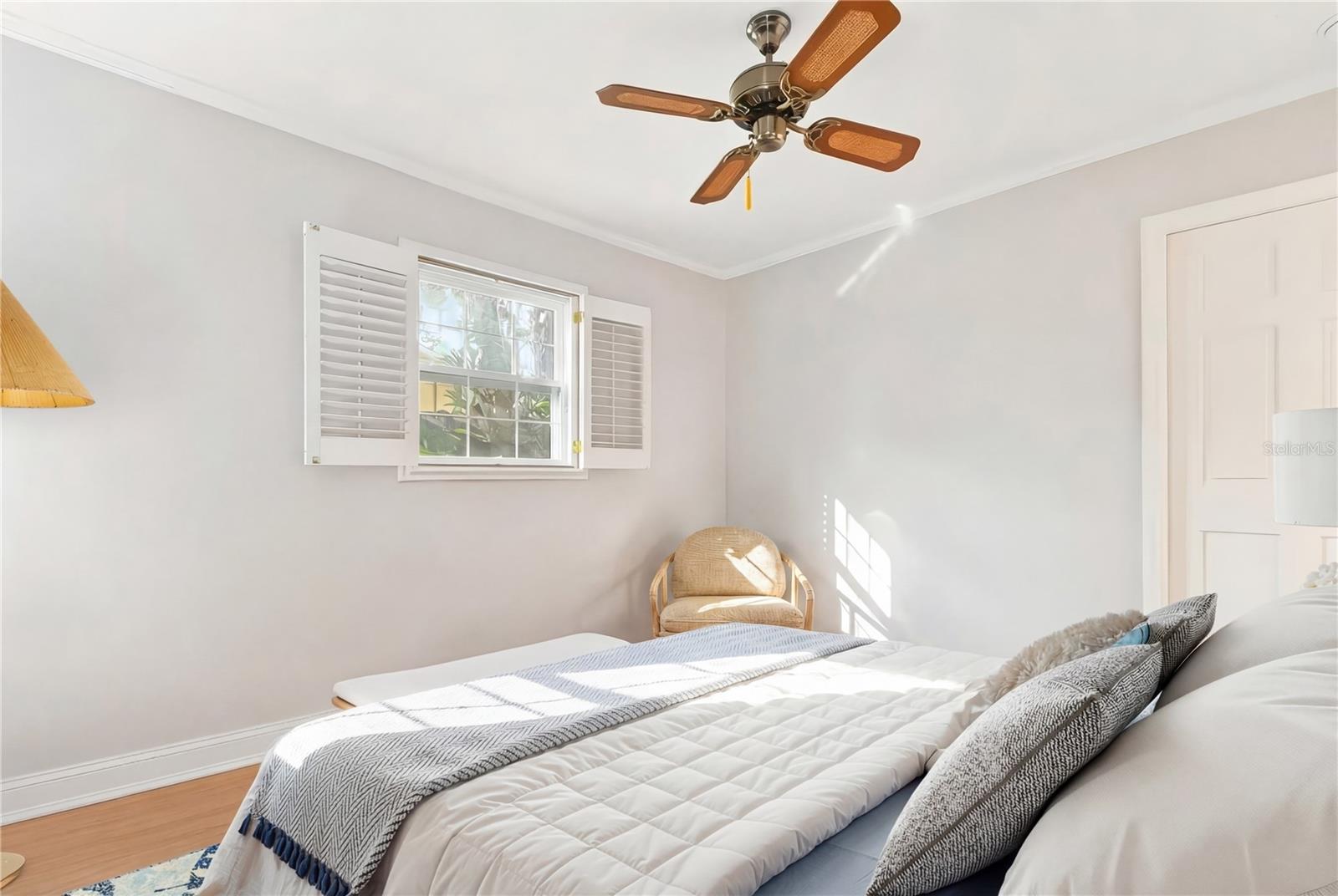 Listing photo id 28 for 2102 Kyra Drive