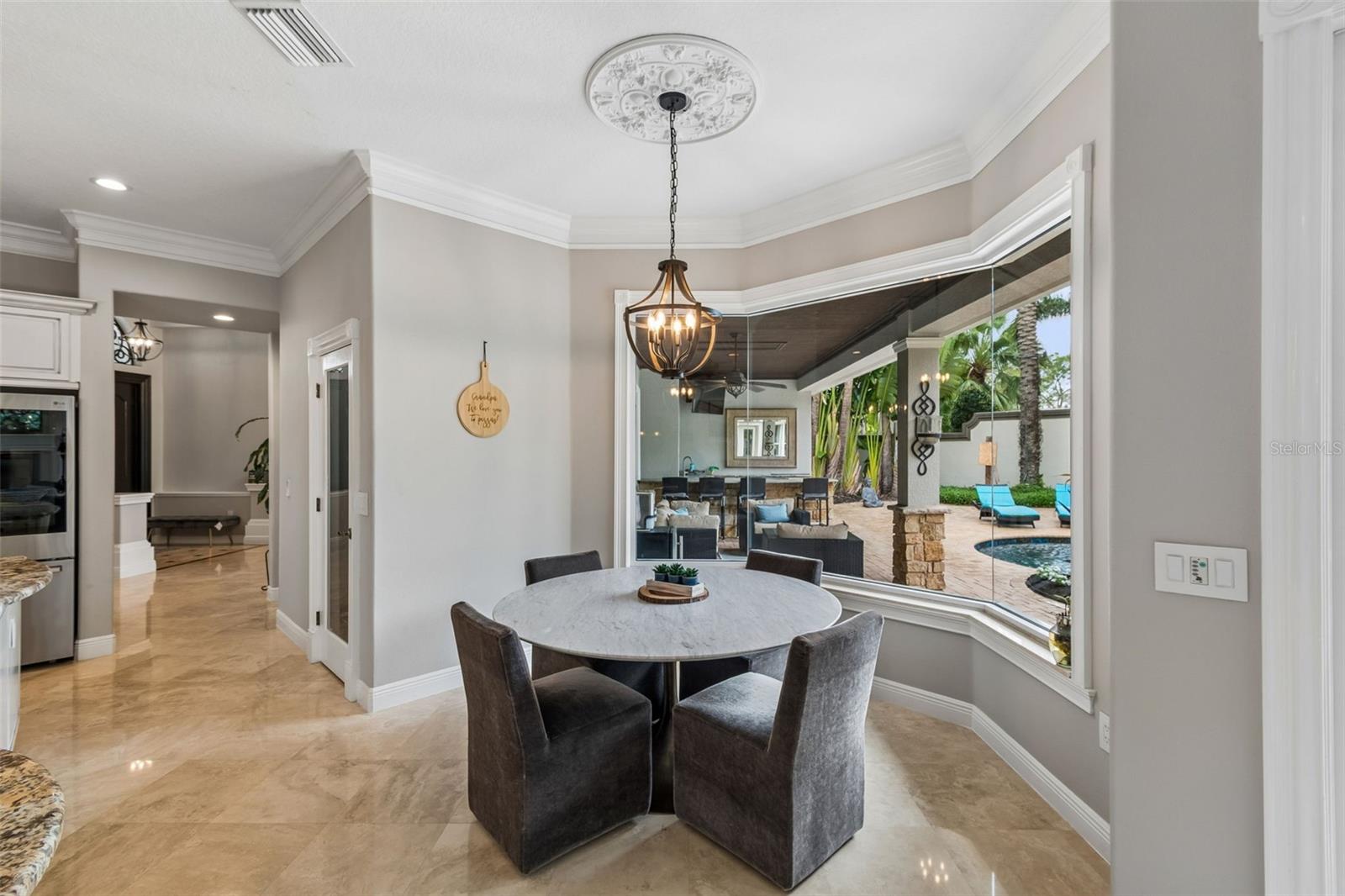 Image 19 of 100 For 10712 Pontofino Circle