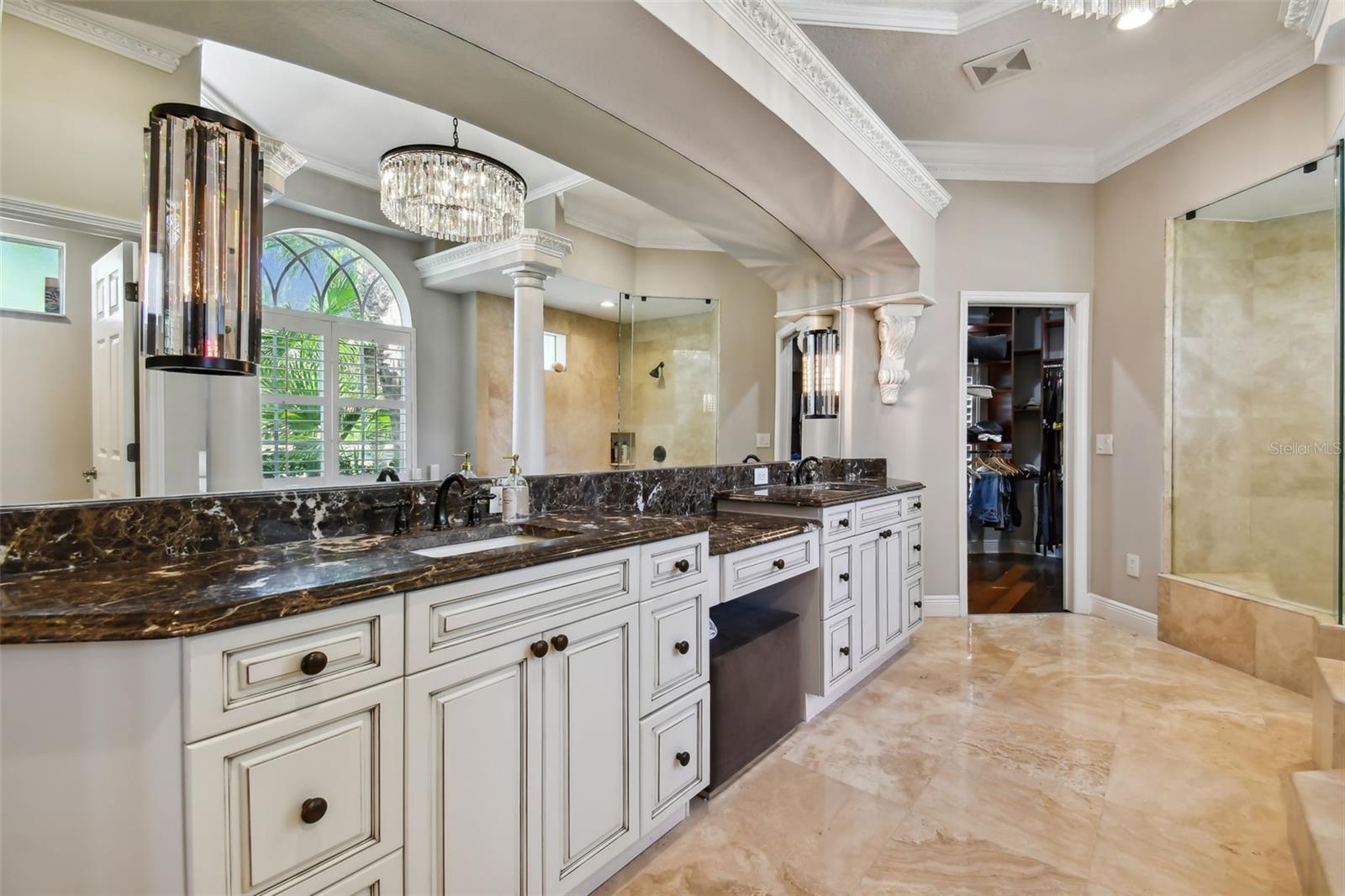 Image 32 of 100 For 10712 Pontofino Circle